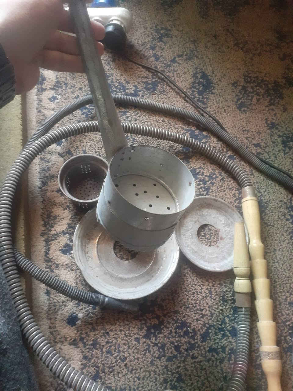 متوفر أغراض شيشة 
موجود فحامة ٢
بربيش شيشة ٢
قزازة شيشة صغيرة
لأعلى سعر


**إذا كنت صاحب هذا الإعلان وتريد حذفه لأي سبب، رجاءا أرسل رسالة إلى الدعم الفني**