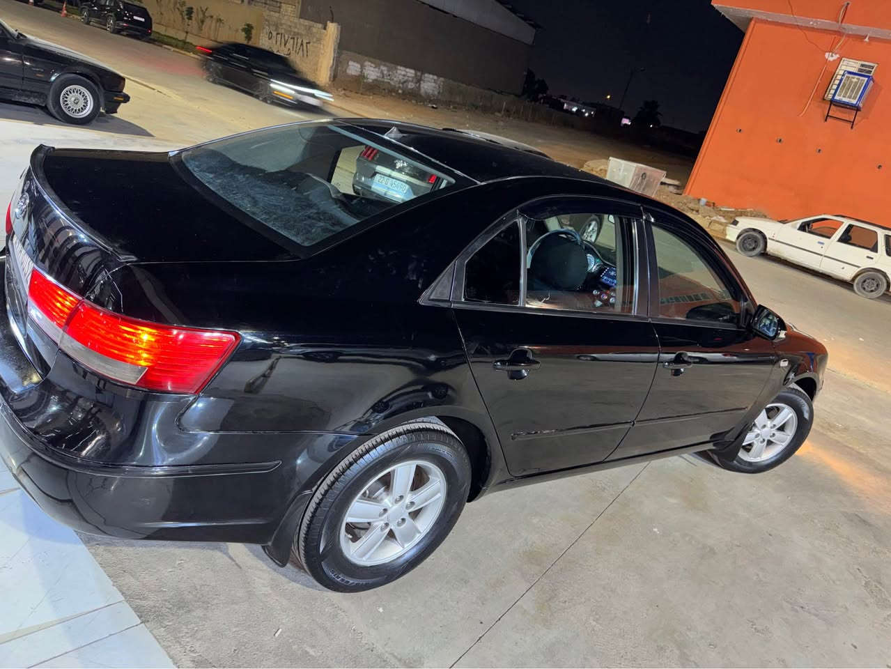 SONATA 2009 

سوناتا 2009 

مكينه 2.0 الفين

السيارة صبغ حزام 

بدون دواخل 

كير ومكينه بشرط 

تبريد ثلج 

ادامه كامله جديده

السعر 90🔥🔥

للتواصل 

***********
***********

موقع السيارة

موصل مدينة المعارض الجديدة 

معرض الباشا B6 📍 موصل, نينوى
