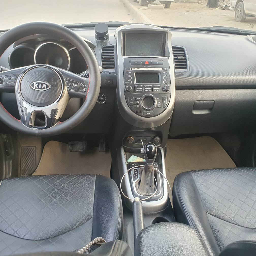 سلام عليكم كيه صول موديل 2013 فول الفول بيه صبغ ٣ قطاع شخوط عنوان بغداد مدينه الصدر ***********
