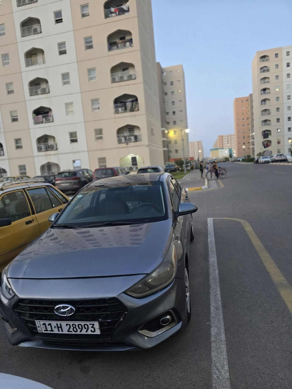 اكسنت 2020 امريكي
حادثها  الاصلي بسيط 

قطعه وحده 

1600 محرك 

نظيفه جدا ماشيه 55 الف 

مال جناي 

كير  At

تبريدها ثلج  تخم تاير جديد وباتري 
كاميرا وبيها مواصفات هواي ماعرف بيهن 

واي استفسار خاص اوواتس اب 

***********

رايدتها ب118 $
