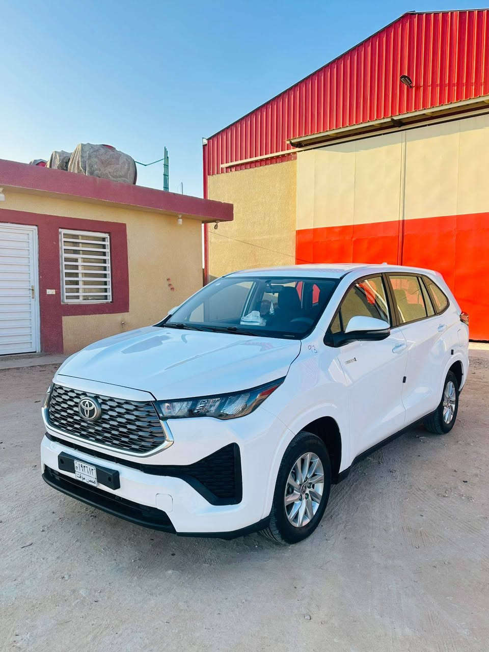 سلام عليكم للبيع تيوتا انوفا مديل 24 وارد خليجي مكفوله من الحادث مصبوغه عام تغير لون فقط هايبرت رقم مجاني على الدوله بسمي ٧ راكب بصمه ماشيه ٥٣ مابيه كل نقص على وضع شركه السعر 220 للتواصل على رقم *********** بيع او مراوس حسب القناعه حلة, بابل
