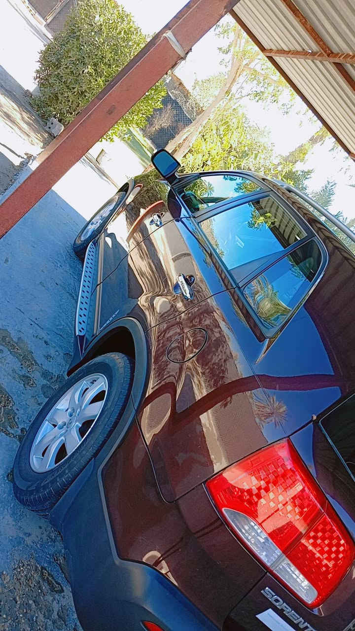 كيا سورينتو موديل 2012وارد امريكي بدون حادث سيارة جاهزه وخير من الله حساسات كامره اشاير بالمري دوس ستيل اشاير بالمري يدات نيكل هزه ورقم جديد باسمي السعر 148وبيها مجال والشراي بي خير ويدلل هذا رقمي ***********
