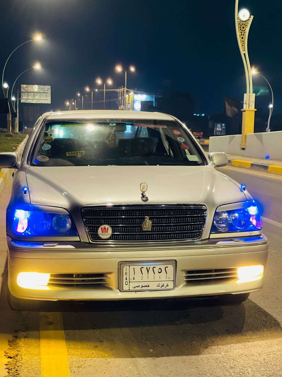 السلام عليكم
للبيع ملكة 2002  مدفوع كمرك وضريبه باقي بس فلوس اللوحات  مكفوله كفاله عامه  من ضربة وصبغ وكصه ونقل جثه والاصوليات
تحوير جوه نجف فوك اماراتي
1…3دكم
2..شاصي 75
3..محرك ديفور جبير 
4. برده كهرباء 
5. ستيرن كهرباء 
6. كشنات كهرباء 
   7. مثبت سرعه
8. سستم صوت 
9. ستة اقراص 
10. لايت زنون  
11. تدفئه و تبريد شغال   قطعه وحده

السعر 95 مكان السيارة كربلاء 
***********
