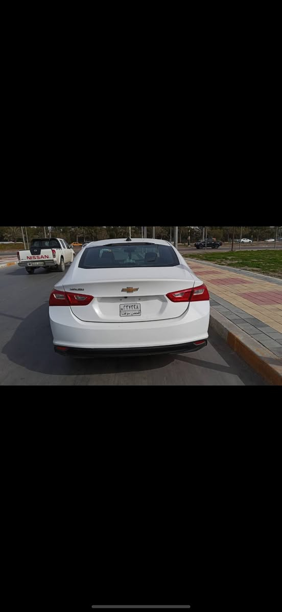 سلام عليكم ماليبو 2023 بدون رقم فحص السياره ماشيه 19 الف كيلو السياره بيه قطع صبغ اني ابيع احزام للستفسار *********** مكان السياره كربلاء السعر 105
