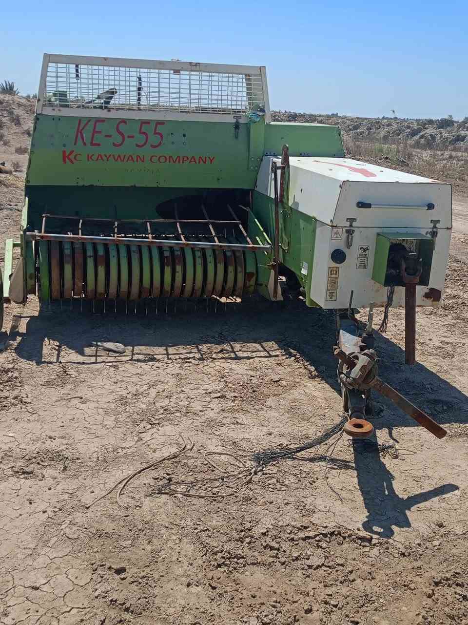 سلام عليكم كابسه للبيع قرش باب ثاني موديل 2016مكفوله من لحيم وكشر نضيف باقي تفاصيل اتصل ***********#*********** السعر 5مليون وبيه مجال مكان الديوانية قضاء البدير
