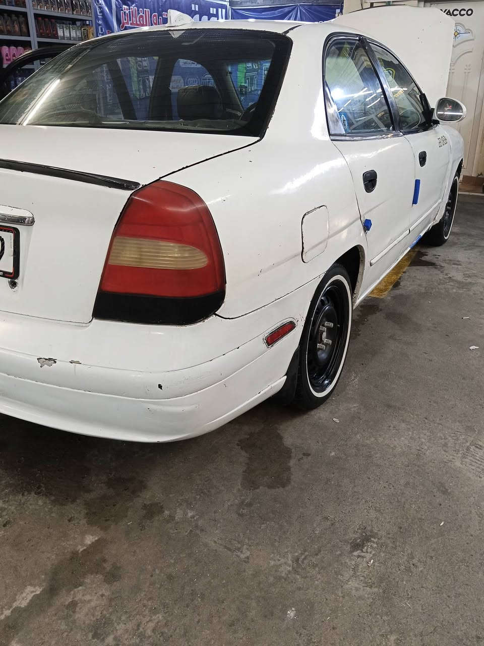 سلام عليكم 
سيارة دايو نوبره  النظافه كما موضحه امامكم 
محورة مكينه كورلا ياباني سيارة مكينته ناعمه 
مكاني نجف حي الميلاد شارع مزرعة سيد علي
السعر 31 وبيهه مجال للشراي  
للستفسار رقم الهاتف ***********
