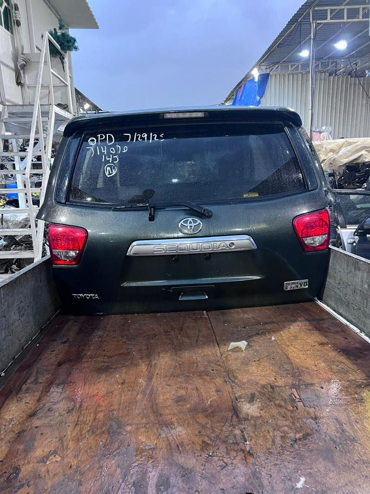 يعلن محل عمر الدليمي
بفضل الله 
قريبا الوصول جنط  #سيكويا بلاتينيوم 
باسعار مناسبه جدا  الكميه محدوده سارعو لحجز قبل إنفاذ الكميه 
 ملاحضه /يتوفر لدينا جميع قطع غيار (#سيكويا #لكزس #تندرا #لاندكروز #هيلوكس 
بأسعار مناسبه جدا 
يتوفر لدينا توصيل جميع محافظات العراق 
#للتواصل___والاستفسار***********
#العنوان 
الفرع الأول الرمادي شارع العام قرب مدخل الصناعه 
الفرع الثاني الإمارات الشارقه
