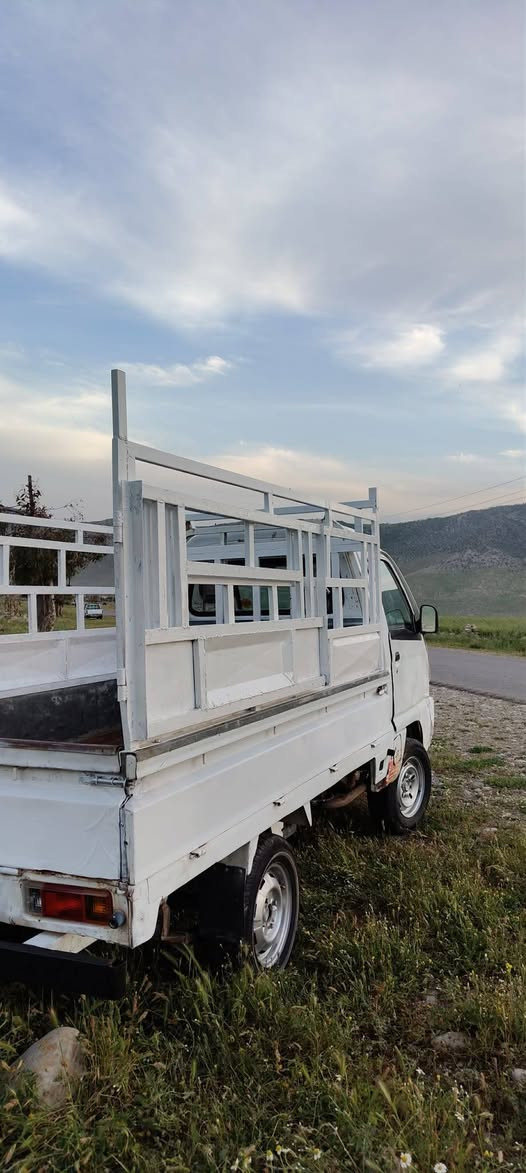 فاو بۆ فرۆشتن، گێر، مەکینە، ئەکسل، هەمووگیانی بەشەرتە.
نرخی 13 گەڵاو معامەلە 
شوێن ڕانیە و دەوروبەری


**إذا كنت صاحب هذا الإعلان وتريد حذفه لأي سبب، رجاءا أرسل رسالة إلى الدعم الفني**