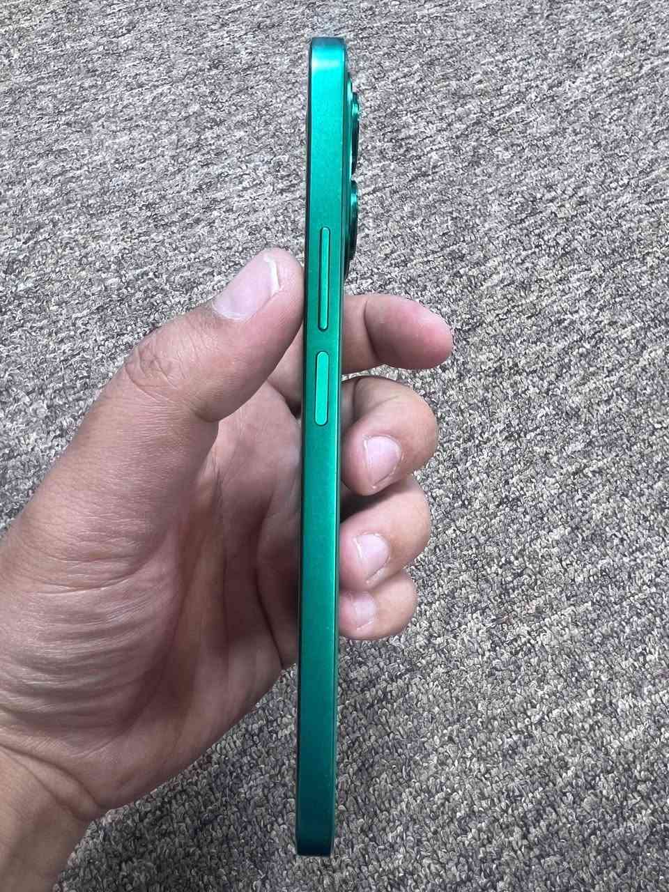 السلام عليكم هونر x8b نظافه ممتازة ذاكره 512GB رام 8GB لون مميز ملحقاته كارتونه وشاحنته الاصليه السعر 260


**إذا كنت صاحب هذا الإعلان وتريد حذفه لأي سبب، رجاءا أرسل رسالة إلى الدعم الفني**