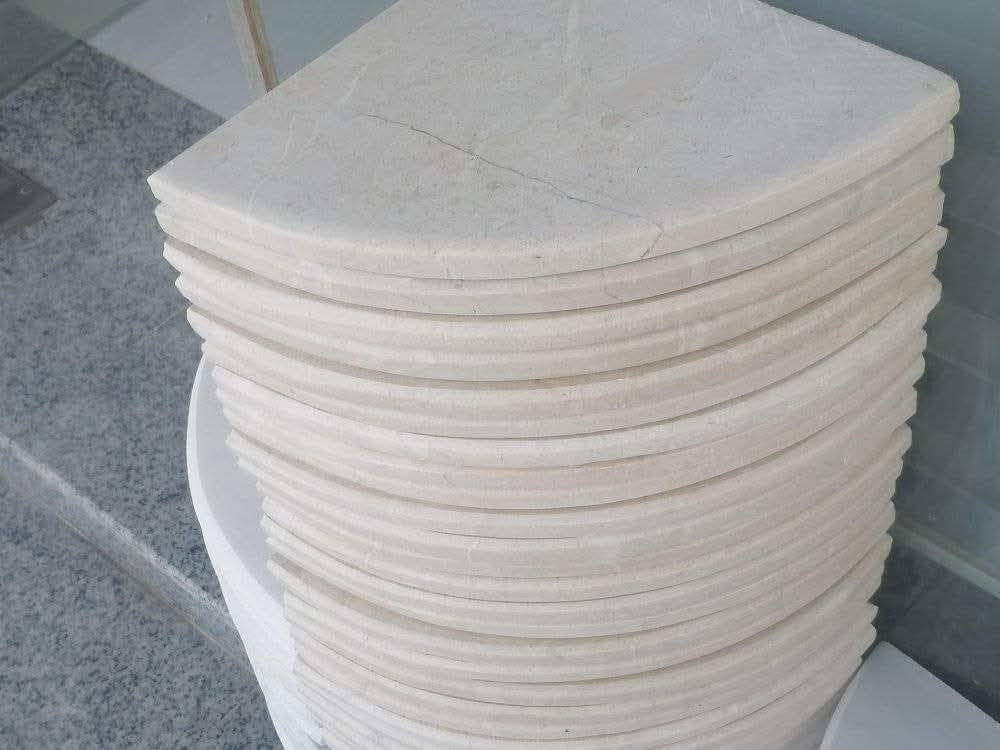 الســلام عليكم . اسطه لعمل مرمر لأطراف الشبابيك بأحدث الطرق وبنظام التثبيت بالبراغي والجودة في العمل للاستفسار الاتصال على الرقم..
***********
