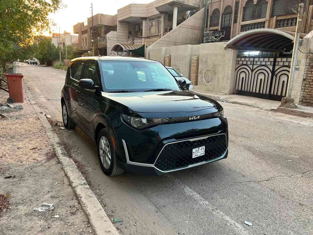 السلام عليكم
كيا صول موديل 25 بدون رقم

السياره حادثها بنيد مبدل وتحكيل كارت بل جامغ الايمن
ماشيه 14 الف ب اسمي 
مكانها بغداد البلديات
سعرها 130 وبيها مجال
***********

