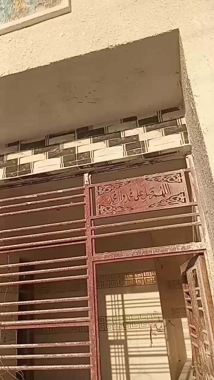 السلام عليكم 
عمل درجه اولى ٠٠ جدران بأنواعه ٠٠ ارضيات بأنواعها 
لبخ جص بورك تصعيد مواد رقم الهاتف ***********
