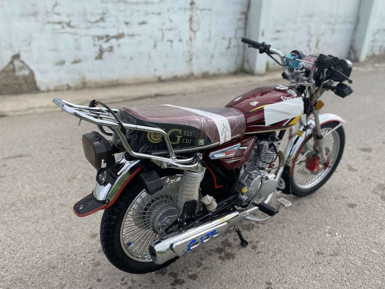 سلام عليكم للبيع سونك 25شكل جديد دراجه كفاله شلعه معدل فول اي نقص ما بيها كهربأيات كلشي شغال مكينه كفاله ***********

مكاني ديالى جلولاء
