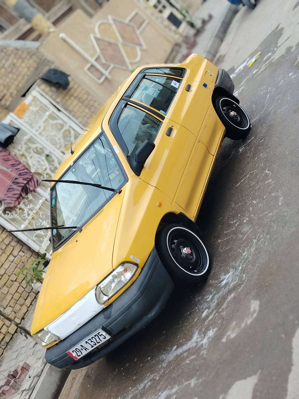 السلام عليكم  سايبه للبيع موديل 12 
مكان كوت فلاحيه  ... كفاله عامه  تحويل ثاني يوم سنويه 29
سياره خير من الله تخم تاير كهربايات كله شغاله
تخم تاير جديد دوشمه جديده  تبريد شغال 
سياره ربع ماذب عليه 
***********.          السعر،،،،، 33 وبيه مجال
