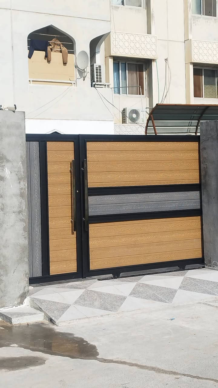 ابواب قاصه باانسب الاسعار شقل درجه اولا بداره ابو انس ***********لسنه الوحيدين لاكن الافضل
