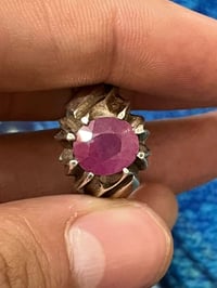 ياقوت أفريقي • حجر كريم • بغداد