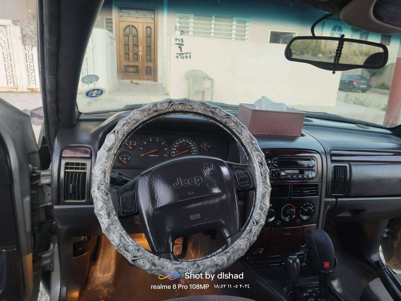 جیب مودیل2000 بٲسمی ،بیه بطاقة البنزین  ،تایرات جدید ، كیر ومحرك بشرط ،سعر 65 بیە مجال ، مکان السلیمانیە ، رقم الهاتف ***********
