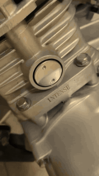 سلام عليكم دراجة انتنس موديل2024اي عيب مابي لاسرف ولابغار سعر400رقم الهاتف***********
