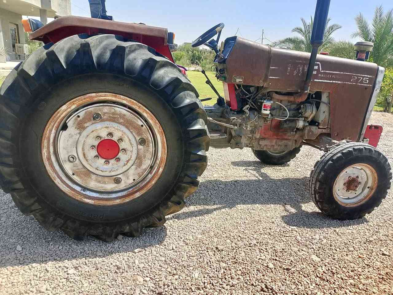 السلام عليكم،،،للبيع مكينه فوركسن 275 رقم نينوى انكليزي مشروع وطني تحويل مباشر مكفوله كفاله عامه ***********//***********،،،،عنوان بغداد ابو غريب مقابيل سيطره الصقور
