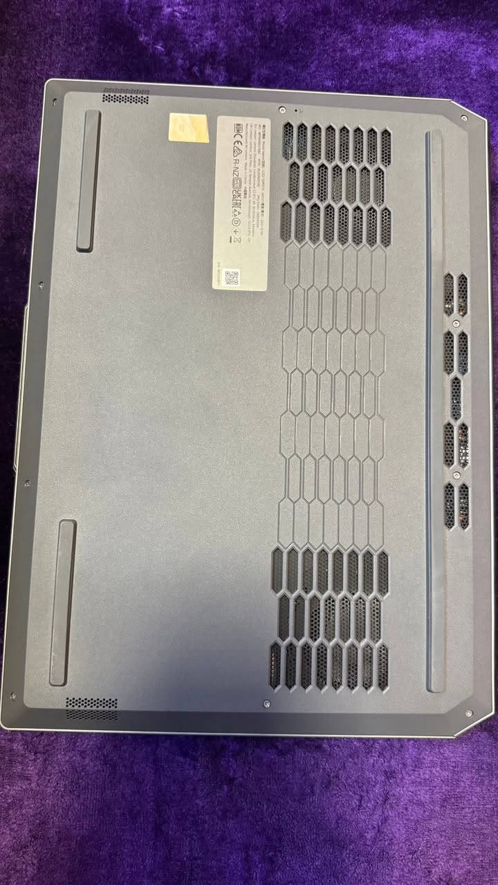 Gaming Laptop Lenovo
LOQ 15RX16
Intel(R) Core(TM) i7-14700HX 2.10 GHz
64.0 GB 2*32 DDR5
NVIDIA GeForce RTX 5060 8GB DDR7
Micron - Nvme 1TB
Predator SSD Nvme GM7 2TB
ويندوز اصلي 11 برو
البطاريه 100%
عدد دورات الشحن 19 قابله للزياده
الضمان باقي فيه سنه ونص وممكن ازود ضمان كمان سنه
الجهاز لا يوجد به اي شئ او ضرر
وبدون خرابيش والشاحن الاصلي
وبفاتوره المشتريات 
تم ترقيه الرامات من 24 الي 64 جيجا
تم زياده هارد ديسك 2 تيرا
هيلث ١٠٠%
الجهاز كسر زيرو  لم يتم استخدامه الا مرات معدوده 
السعر ٨٥


**إذا كنت صاحب هذا الإعلان وتريد حذفه لأي سبب، رجاءا أرسل رسالة إلى الدعم الفني**