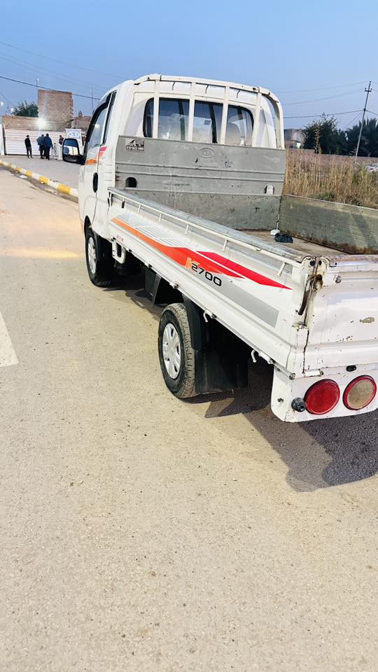 كيا 2015البيع    السياره كفاله  من الصبغ  مكينه  حتى بخار متبخر    توهي مجفته  وذني  الطخات ماشرات عدك  مكانه 
السياره واسط    سعر 107    
الستفسار ***********
