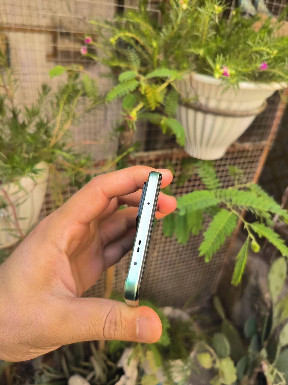 Poco f4
للبيع او مراوس 
هذه الجهاز قيمه مقابل سعر 🔥
ذاكره 256 رام 12
معالج 870 sn  ببجي 90 فريم
الجهاز مكفول من كل خلل او عطل 
الجهاز بنظافه 95 % 
بدون ملحقات
عنواني بغداد مدينة الصدر 
توصيل متوفر فقط باعتماد


**إذا كنت صاحب هذا الإعلان وتريد حذفه لأي سبب، رجاءا أرسل رسالة إلى الدعم الفني**