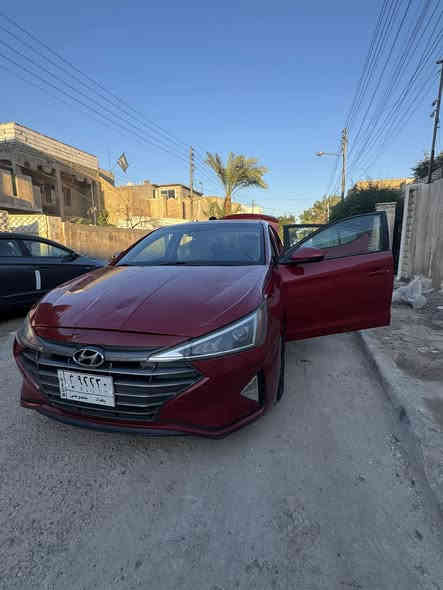 السلام عليكم 
النترا موديل ٢٠٢٠ السيارة حادثهة بنيد مبدل و جاملغ عكس السايق الامامي راجع بارد و بداية اللغد تعمير ع كد اصبعين و قبل شهرين بدلت مكينة شديت وحدة جديدة بلجيس و السيارة خير من الله منظومة تبريد جديدة كير AT السعر ١٢٨ ورقة  و بيهة مجال بسيط حك الجية السيارة موجودة بحي العامل او المنصور ***********
