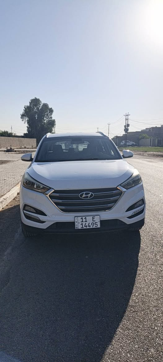 توسان 16 خليجي
رقم بغداد بأسمي 
ماشيه 135الف
مكينه 2000 دوش كير ومكينه مكفوله 
تبديل بنيد فقط (بدون حادث البنيد طاير )
تدفئه تبريد شغال
مواصفات عاديه 
السعر 166 وبيها مجال
مكاني بغداد حي النصر 
***********
متواجد واتساب
