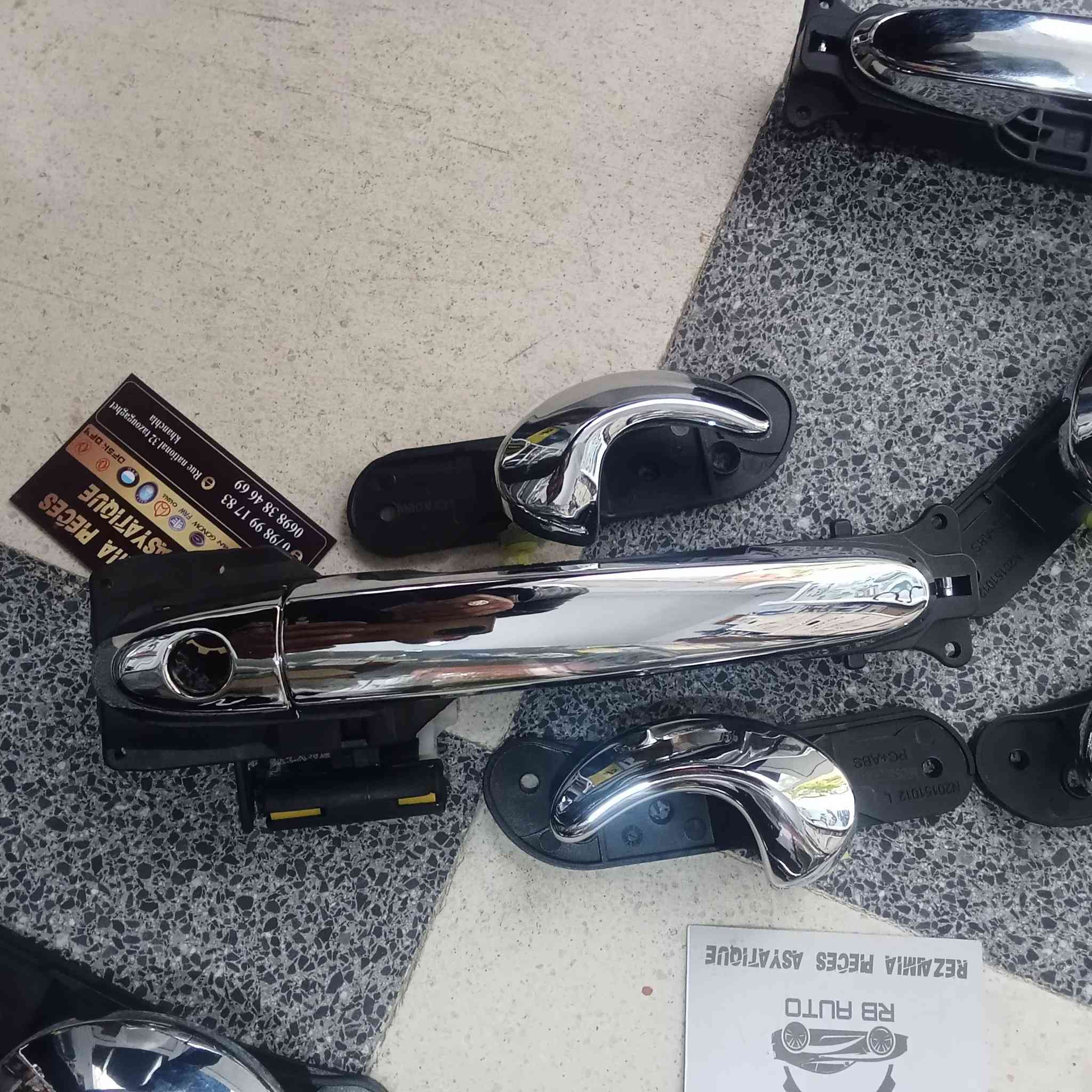 Poigee intérieur exterieur
lifan 320

Livration disponible 

Tazougaghet Khanchla 

0798991783


**إذا كنت صاحب هذا الإعلان وتريد حذفه لأي سبب، رجاءا أرسل رسالة إلى الدعم الفني**