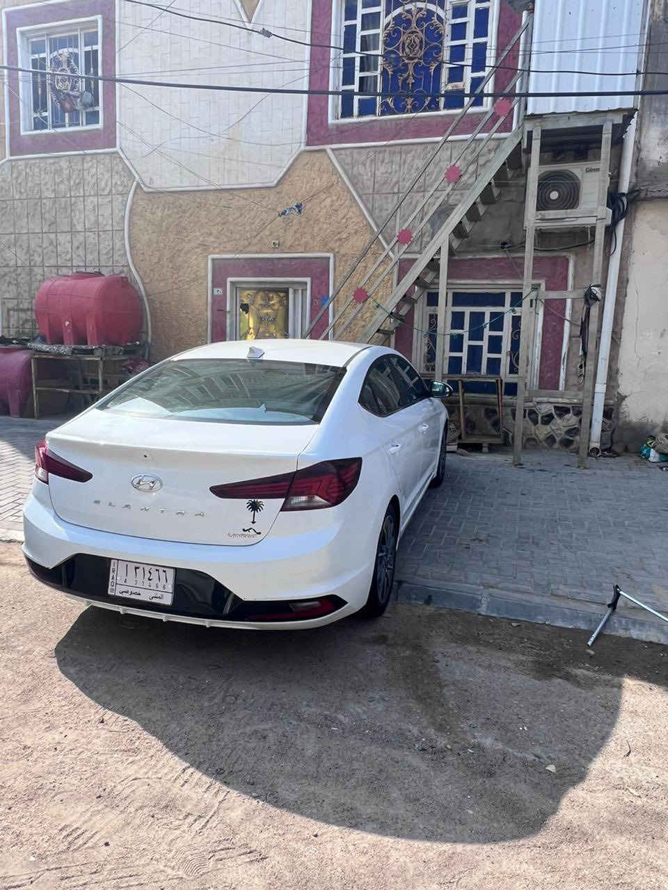 سلام عليكم الانتره للبيع امريكي مديل 2020 Limietd
معوقين  سياره تصير حره لشهر سادس  وكاله عامه كير محرك كفاله كير  at 
السعر 128 وبيه مجال 
المكان البصره ابي الخصيب 

*********** 
***********
