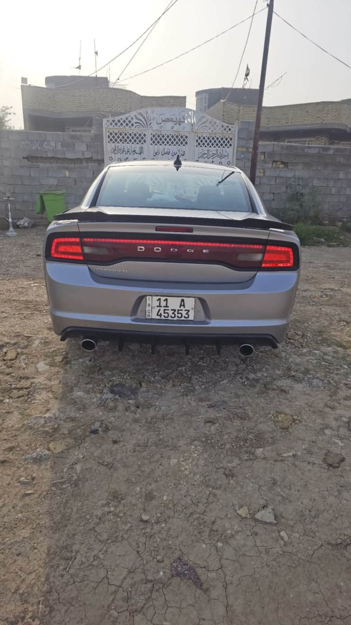 جارجر اصل 2011
جاملغ بدون داخل وبابين كلير فقط رقم بغداد الانكليزي باسمي تحويل مباشر سياره مال بيت مامشتغله ولا متعوبة
 مكينه وكير كفالة وجدد  تبريد منضومه جديده وتدفئه كشنات قطن 
تخم تاير وحداديه ومشط جديد 
سياره جديده بمعنى الكلام ومتعوب عليهة حيل ترايك لاربيل 
شرط السونار والفحص سنوية وهزة جديده استخدام شخصؤ 
مكان السيارة واسط الكوت مركز المدينه السعر 142 بيهة مجال حك الجيه والشراي يتصل واني خادم واذا مراوس بكورلا موديل ١٧ او ١٦ يرهم ‎***********
