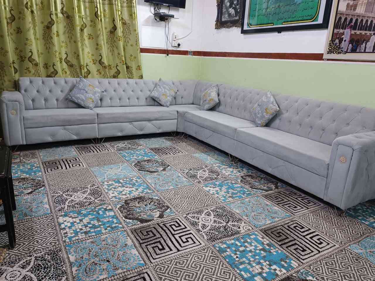 قنافات للبيع مابيهن اي عيب اخضر 14 متر ورصاصي 10 متر عنووان تلعفر حي القادسية اتصال على رقم ‏‪***********‬‏
