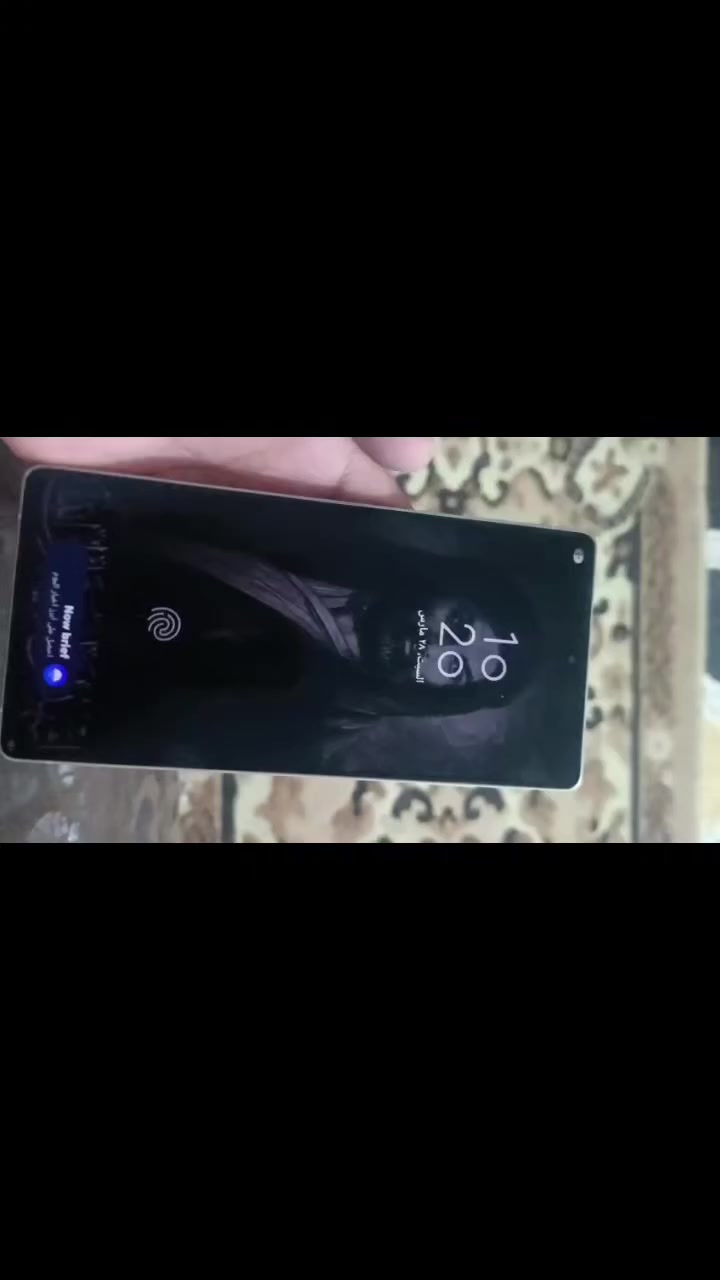 سلام عليكم 25s الترا نظافه 100% مستخدم ٣ شهور فقط زلغ ما بي ملحقات كامله ذاكره ٢٥٦
قفل 1150 
*********** اتصال او وتساب او فيس
