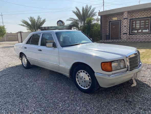 للبيع مارسيدس موديل 1989 حجم 300s محرك بطه 3000 السياره مصبوغه جماليه شرط گير محرك كهربائيات كلها شغاله تبريد تدفئه شغاله طخم تاير جديد صدر جديد شرط التحويل السعر 75 الاتصال على الرقم /***********
