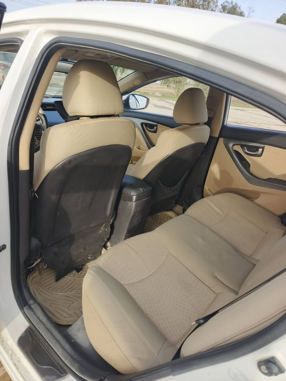 للبيع النترا خليجي موديل 2011 هزة جديدة سنوية لل2027 بإسمي كابون بانزين ضرر قطعة فقط الباب الخلفي كما موضح بالصورة بدون دواخل محرك معمر گير شرط البيع نقداً فقط
🔷 السعر ١١٥ 🔷 وبيها مجال
باقي التفاصيل الاتصال على الرقم 
***********
