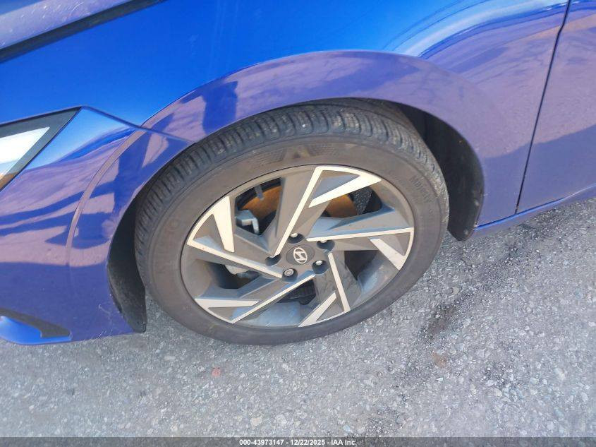 كار سنتر _ Car Center

للبيع 🚘

Hyundai elantra. 2024 💞

📍عداد المسافة : 26.000
✅ حالة السيارة :  تعمل وتسير

السعر : 9.200 🔥

العنوان : واسط _ الكوت _ شارع النسيج _ مجاور المعهد البريطاني

📞 للاستفسار :
*********** ( كرار العبيدي)
*********** ( حمزه فائز)
