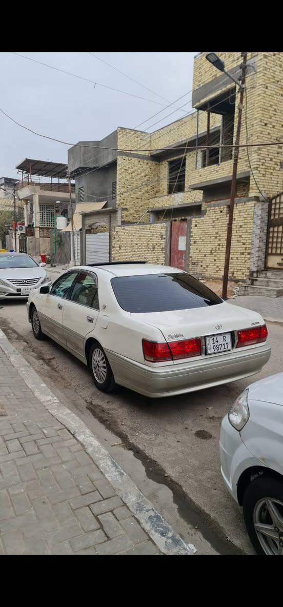 جنون ملكه رقم بصرة تحويل ثاني يوم موديل 2002 شاصي 75 محرك 2500 فيفيتي تبريد ثلج تدفئه شغاله السياره مصبوغه قماره ومداكر خلفيه ومبدله سستم جديد اصل 4 دكم وفتحه مسويها دكمه وحده والفتحه شغاله
السعر 120 مكاني بصره مامتواجد ماسنجر للاستفسار *********** موجود واتساب
