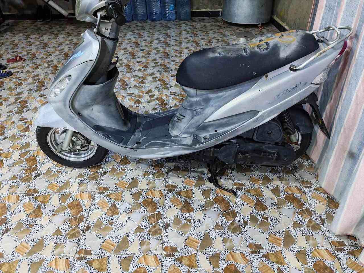 ماكس منغولي حاويه كفاله عامه سعر ٩٠٠ نازله قبل شهر من رمبه اتصال او واتساب ***********
