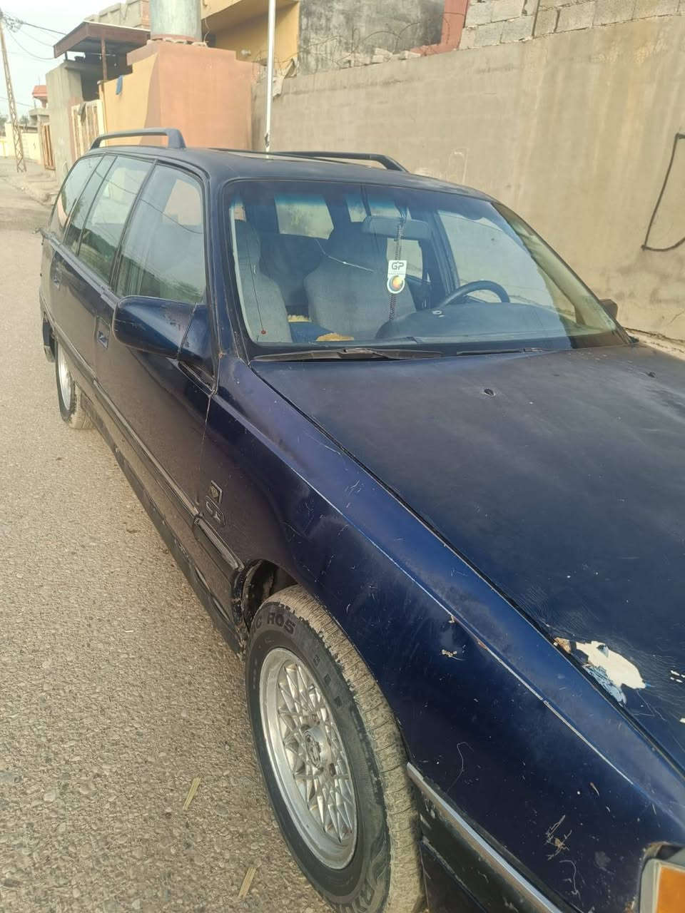 سلام عليكم سياره اوميكه ستيشن موديل91 رقم كركوك مشروع وطني الحد28 محرك وكير خير من الله محرك 20 السعر26 بيها مجال اني ما مكلف بل نشر خابر صاحبها وتدلل0771 214 5126 ضياء باشا
