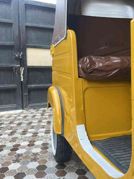 السلام عليكم تكتك للبيع موديل 18 بشهر ال 11 طابه بل 19 
تكتك نضيفه كلش قطرت خياس مابيه 

كهربائيات كله شغاله دشبول عالي ناصي أشاير كلوب دهن باتري كله شغال 
مكينه تجفيت جديد شركه مكفوله من تنقيص وتبخير 

أوراق مكفوله وياك للرقم :قرص الترقيم وياه موجود بس تمشي معامله وتكمل ترقيم 

مكاني: بابل الحمزه الغربي 
السعر:4 و 100 وبيه مجال حك الجيه 

 الخاص مغلق :  ***********
