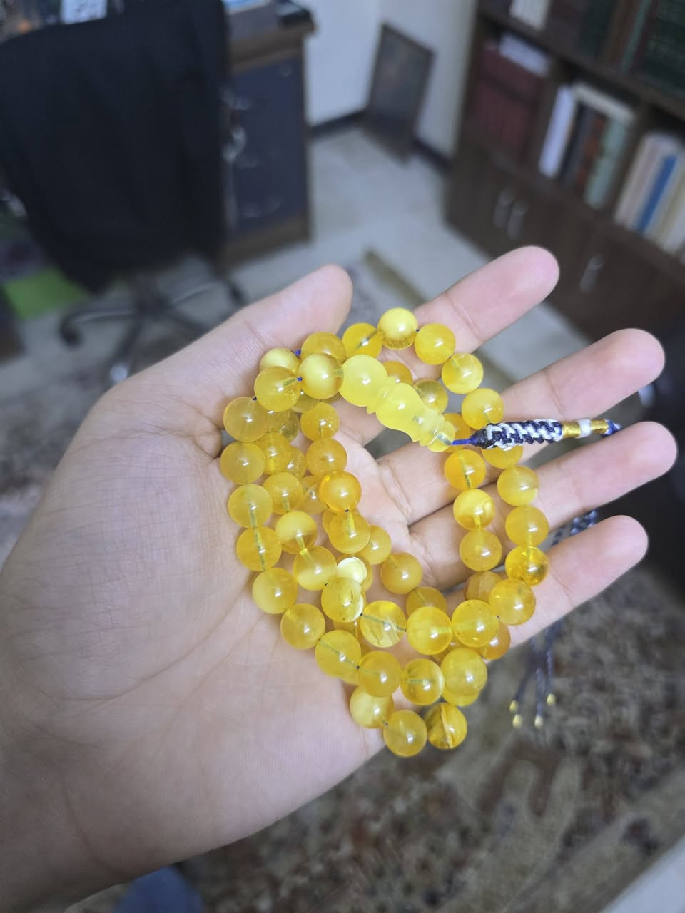 كهرب بولوني مدعبل
الوزن 40 غرام 
السعر 250 دولار 
للشراي ***********
