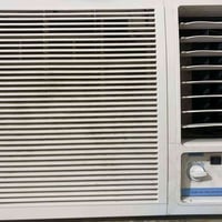 مكيف • ٢ طن • نظيف