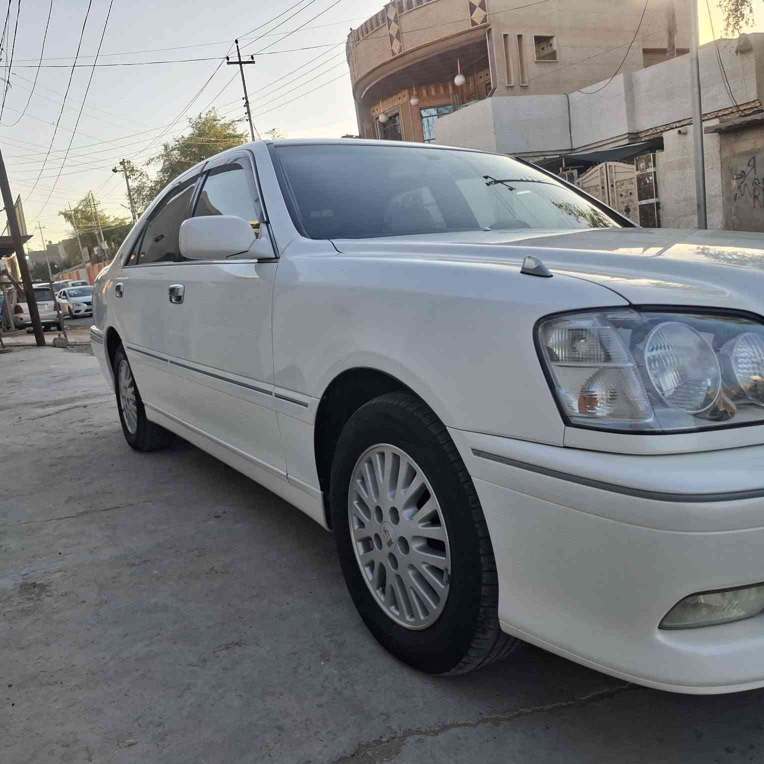 السلام عليكم
مكلف بلنشر اي استفسار اتصل بالرقم وبخدمتك 

( *********** ) 

للبيع او مراوس ياباني فقط حسب القناعه 

 تويوتا كراون ملكه اثلت اصل كرستال ابو عيون  
لون ابيض صدفي 
موديل 2002 
تسجيل جديد قرار ( 102 ) رقم بغداد انكليزي 
تستلم سنويه باسمك 

مكفوله كفاله عامه  من الكص والضربة والنقل جثه والرسميات 
فوول مواصفات اربع دكم شاصي 75 محرك ديفور الجبير 

سياره حلوه شرط احلى من الصور بالعافيه على الياخذها 
شرط سياره جانت مضمومه  بديها مرايه شخط مابي تجي وتشوف بعينك 

مواصفات /
فتحه 
شاصي 75 محرك ديفور الجبير 
كرستال امامي خلفي ابو عيون 
داخل جلد 
كشنات كهرباء 
ستيرن كهرباء 
شاشه 
جنجر 6 اقراص 
تبريد خلفي 
ثلاجه 
برده خلفيه 
دمام خلفي 
ساحات خلفيه 
سنتر لوك 
جام كهرباء 
مري شفط + هيترات 
سبلت امامي متحرك 
ريمونت قفل وفتح 
جام اخظر بلادي 
لايت زنون بلادي 
بك لايت ابو عيون بلادي 
كير عادي + اوتوماتيك 
شفتات بلستيرن  

مكان السياره قضاء بلد 
للاستفسار اتصل وتدلل 
( *********** )
