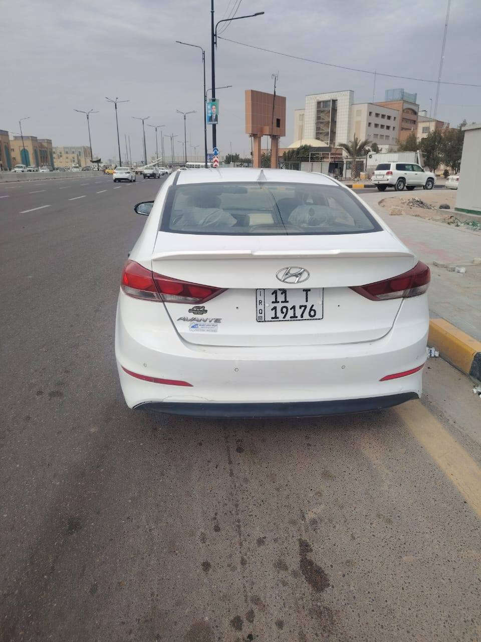 النتره مديل ١٨ وارد كوري مصبوغه حزام وهاذه سوناره مندلاوي مكينه وكير وحداديه كفاله رقم بغداد بسمي مكاني النجف وهاذه رقمي *********** السعر 118 وبيه مجال قليل
