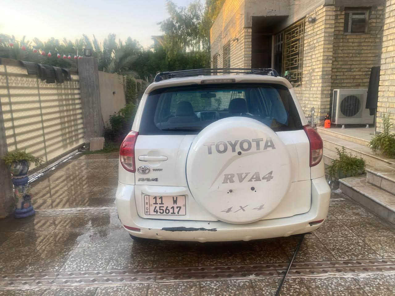 RAV 4
سيارة راف فور
موديل ٢٠٠٧ فور ويل
ستة سلندر
بيه منظومة غاز
باسمي
رقم بغداد
السعر المطلوب $8000
للاتصال هاتف ***********
