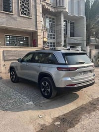 جيب كراند شيروكي 4xe 2024  Electric \هايبرد ماشية 24,000mi محرك 2.0L ت...