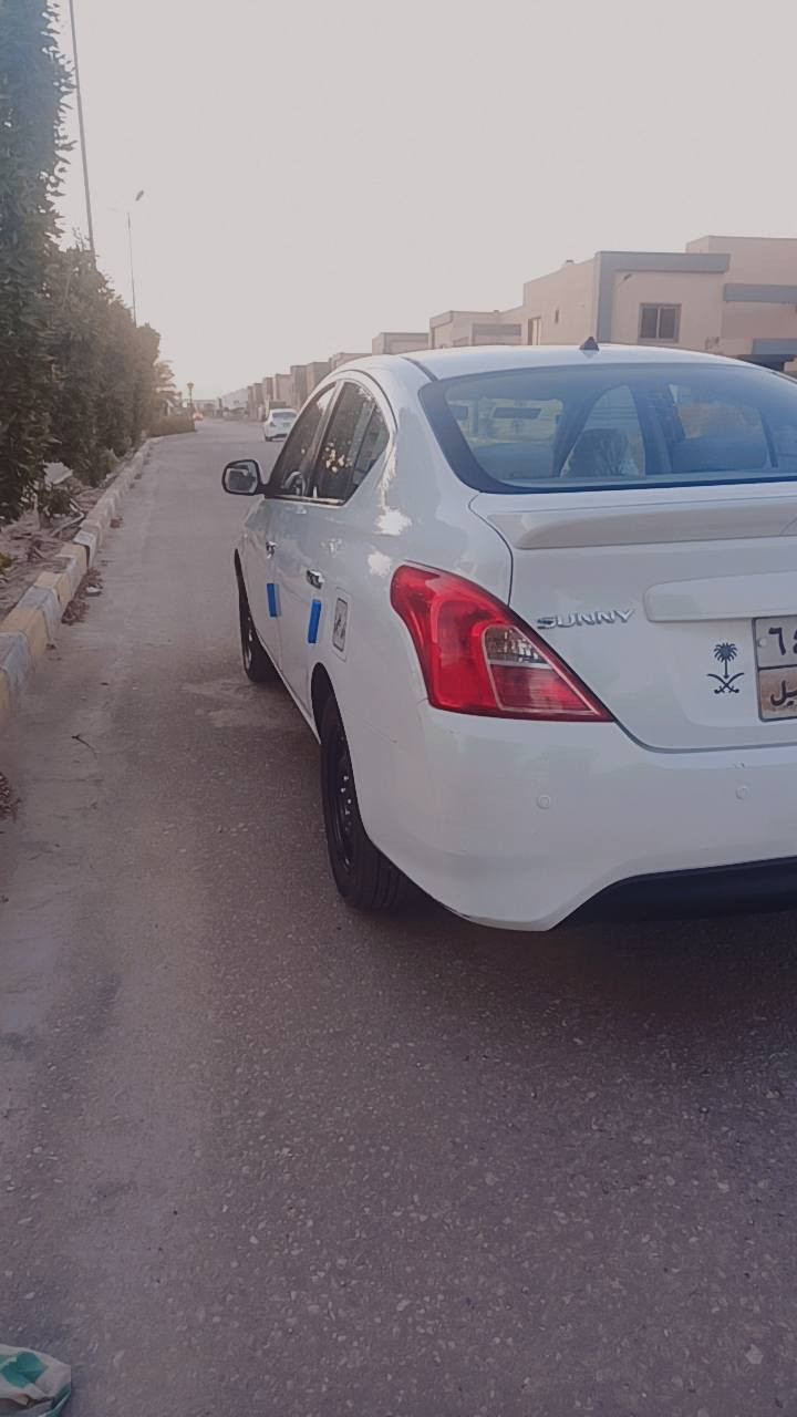 نيسان صني هندي 2021 بلبتة زركة
رقم أربيل  وكالة تحويل موجود 
ماشية 103
حساسات تحكم ستيرن 
حاكية
يدات نيكل
 سبايدر بلادي 
مانع انزلاق تاير 16 
حدادية كفالة 
تدفئة & تبريد ثلج 
نظيفة جدا جدا وجاهزة 
السيارة كفالة  ولا تبديل ولا حالوب 

مكانها النجف للإستفسار الإتصال على الرقم 
***********
بي واتساب موجود
