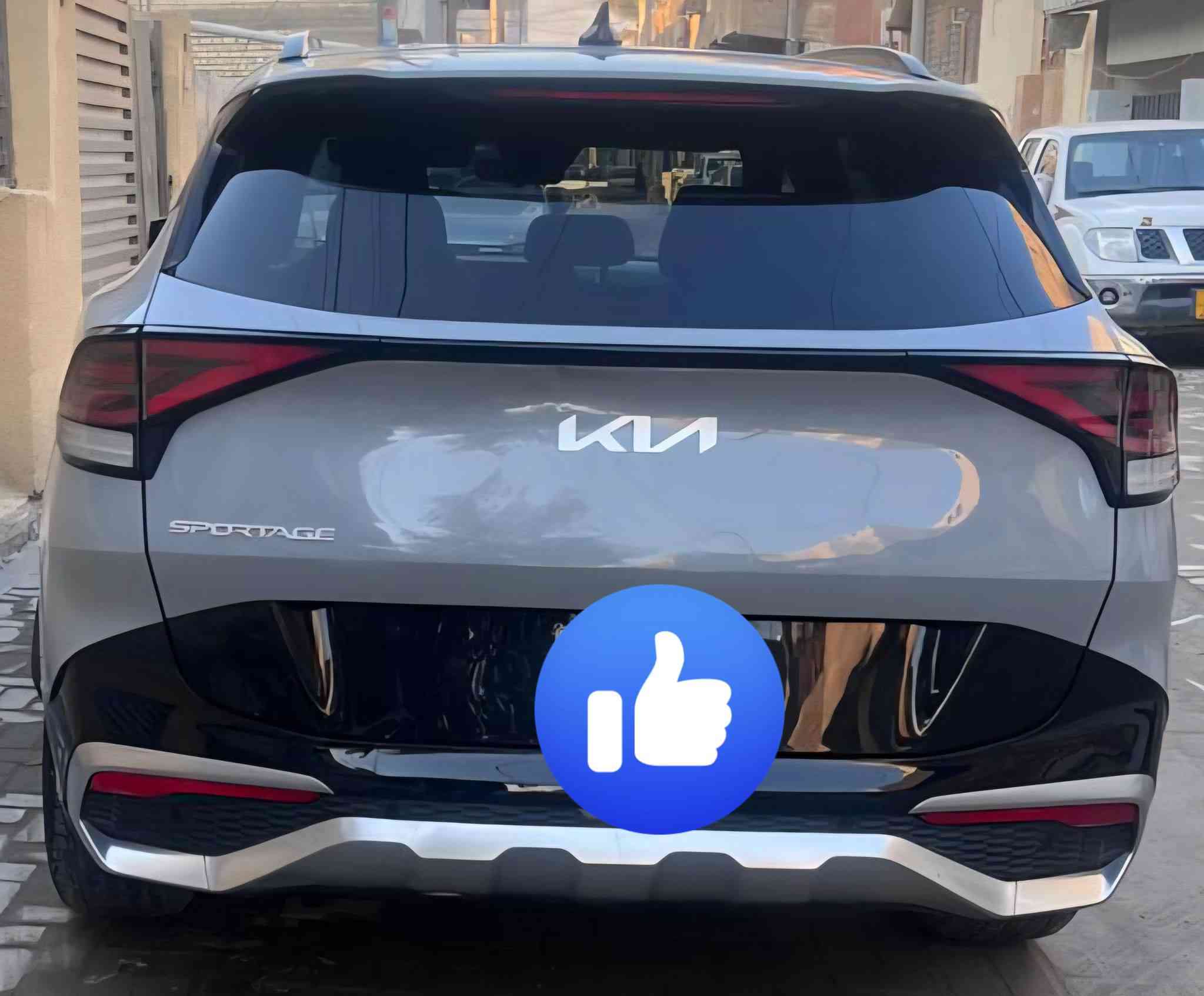 كيا سبورتج SX برستيج (2023)🤍🔥
🚗 وارد أمريكي🇺🇸 حادثه جاملغ وبنيد  ارباك دركه فقط السياره كير والمحرك والصدر مكفول باسمي تحويل ثاني يوم رقم بغداد انكليزي وسنويه جديده 2030 السياره ما بيها نقص 🛠️
⚙️ محرك 2500
📏 ماشية 43 الف 
🌅 بانوراما
📷 كاميرات محيطية 360
🔑 بصمة تشغيل
🚪 بصمة أبواب
🧳 بصمة صندوك
🧰 صندوك كهرباء
🔥 تدفئة كشنات مع تبريد مع تدفئة الاستيرن
📺 شاشة كبيرة ممتدة ديجتال
🎛️ كيجات إلكترونية متغيرة حسب الوضعيات
🏁 وضعيات قيادة سبورت / سمارت / نورمال
🪑 كشنات جلد أسود
⚡ كراسي كهرباء فول تحكم مع ميموري
✨ إضاءة ترحيب خارجية وداخلية
 🥇حساسات امامي وخلفي
🔌 شحن وايرليس
🔋 منافذ تايب سي
🔋 منافذ USB
🛞 هاند بريك بصمة
‏🅿️ أوتو هولد
📸 5 كاميرات بزوايا مختلفة
📡 رادارات أمامية وخلفية وجانبية توقف ذاتي
🛣️ تحديد مسار ذكي
🤖 قيادة آلية ذكية
⚠️ نقطة عمياء
⏱️ كروز كنترول
🎶 سستم صوت هارمان كاردون
💺 ميموري كشن السائق وضعيتان
🔊 تغيير صوت المحرك
💡 إشارات بالمرايا
❄️ شاشة تحكم ميديا وتبريد
🕹️ ستيرن فول تحكمات
✅ فول مواصفات 1/1 
230 $
بغداد
***********
***********
