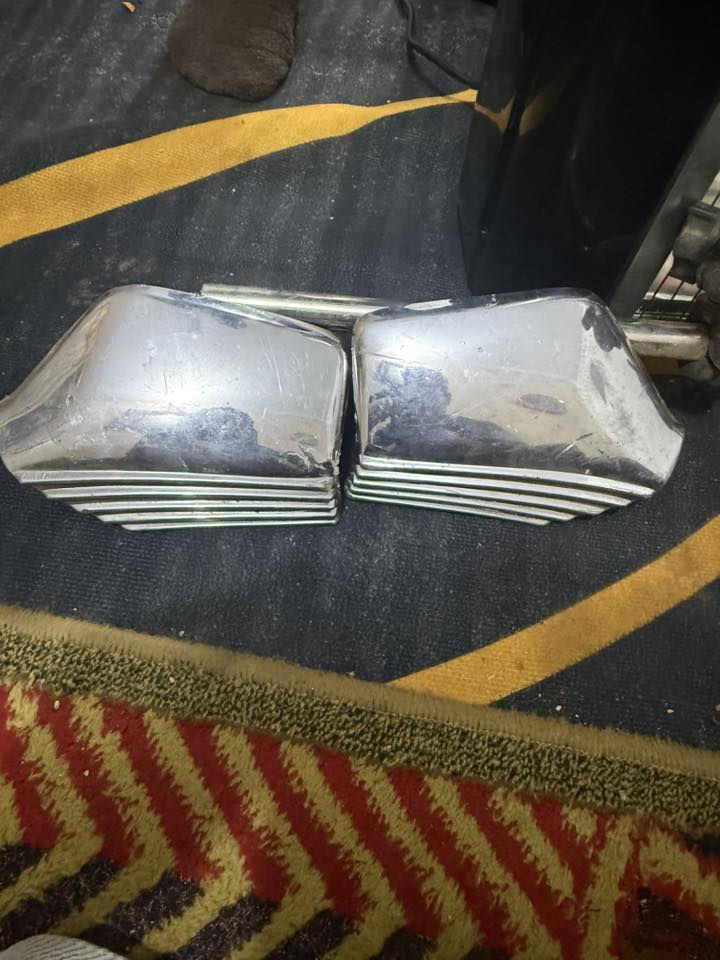 للبيع بوري ستيرن
سعر 50 الف 
نيكل امرايه كولن 1500
50الف  ***********
