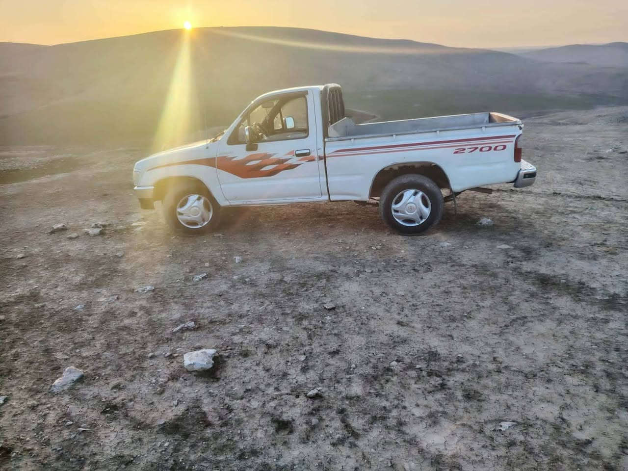 السلام عليكم بيكم 98 ما بيها قطره صبغ رقم نينوى مكان الموصل مكلف بالنشر رقم الهاتف ***********
